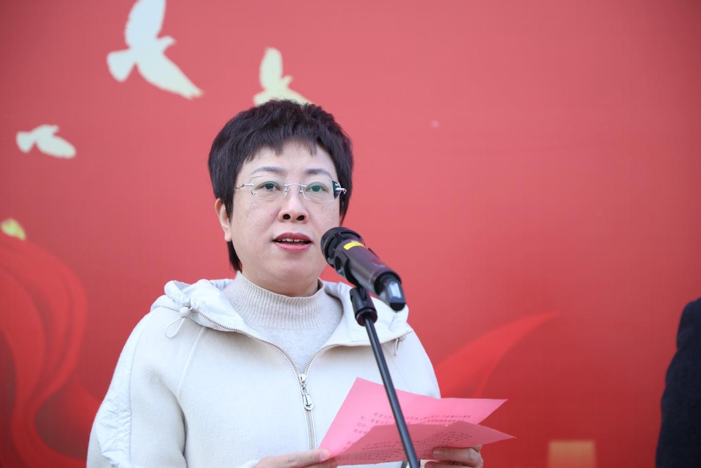 3.九江职业大学党委委员、副校长朱慧芳致开幕词.JPG