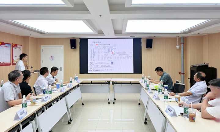 中国医学科学院肿瘤医院肝胆肿瘤专家蔡建强团队到九江学院附属医院义诊和指导